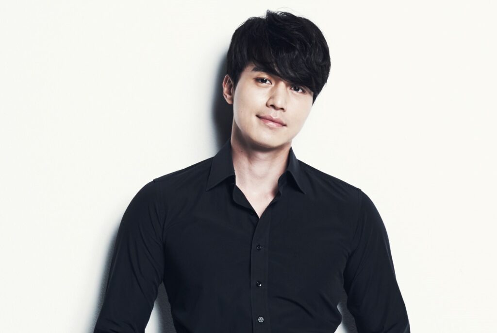 Lee Dong-wook