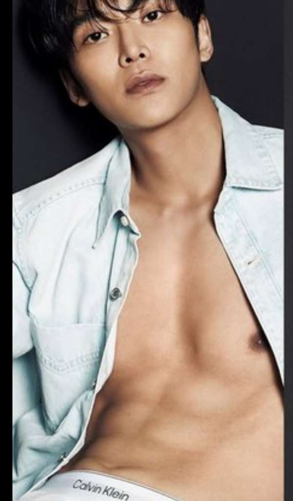 Rowoon Calvin Klein