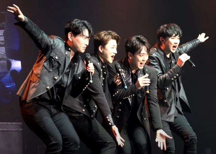 Forestella: Ko Woorim retorna do serviço militar e a 'tempestade afinada' do K-pop vocal está completa novamente