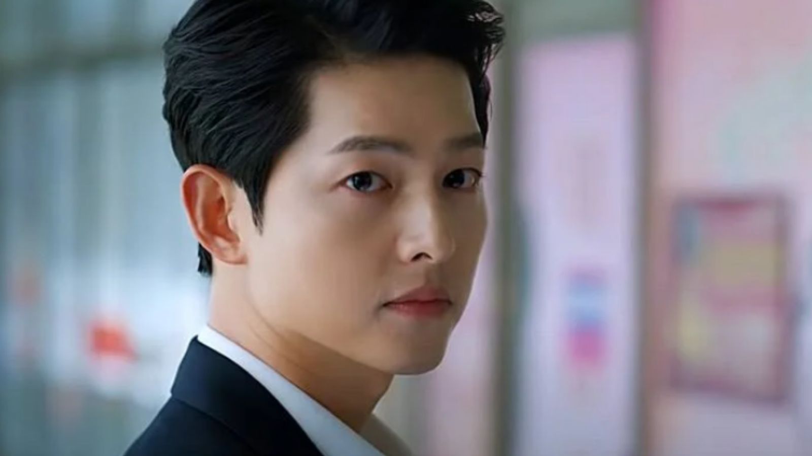 Song Joong-ki em Detalhes