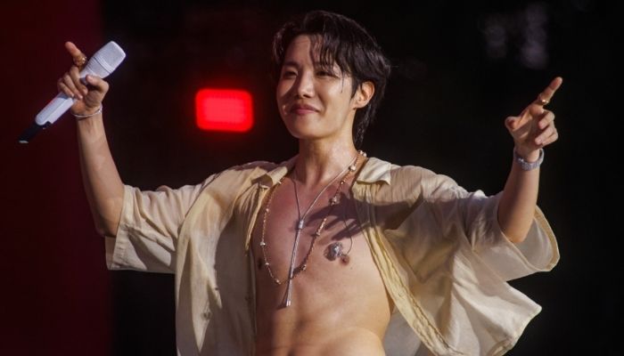 J-Hope arrasa no Lollapalooza Berlim 2025 – Hobipalooza